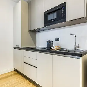  Apartamento Beplace In San Babila Italia